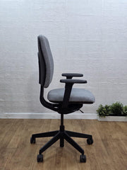 Refurbished Senator Dash Task Chair 3D Arms Light Grey UK Delivery