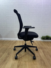 Senator Fuse Adjustable Office Chair / Black / 4D Armrest - UK Delivery