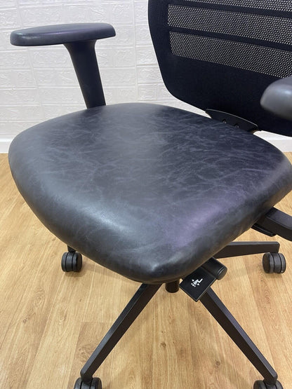 Senator Fuse Adjustable Office Chair  / 4D Armrest - UK Delivery