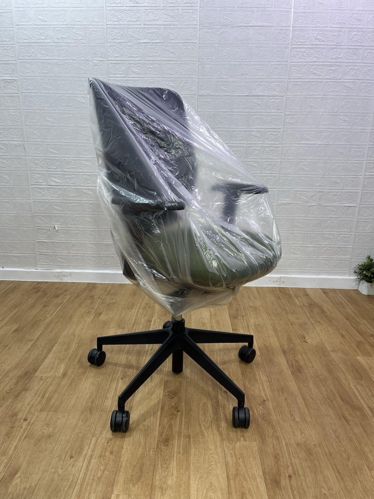 Senator Fuse Adjustable Office Chair  / 4D Armrest - UK Delivery