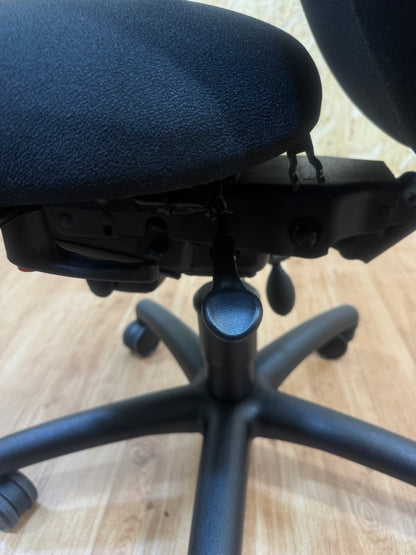 Customised Adapt by Ergochair, Posture Seating Shape with Flex-front adjustable seat depth Ultra Loaded Chair