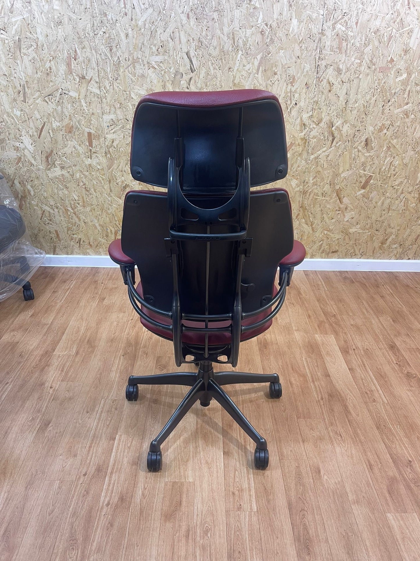 Humanscale Freedom Chair / Headrest / RRP£1386
