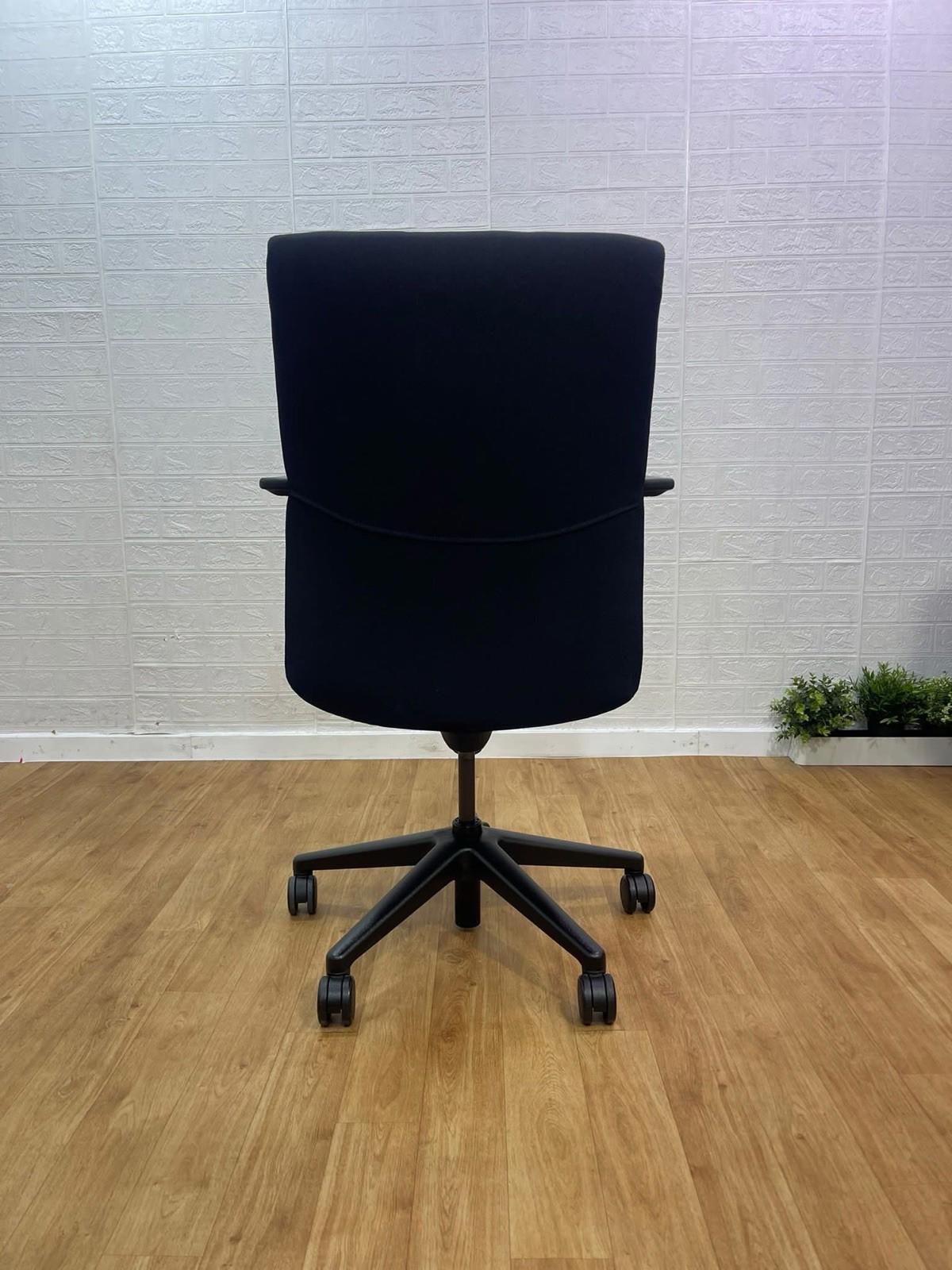 Keilhauer* Executive Padded Office Chair / Black / Excellent Con -UK Delivery