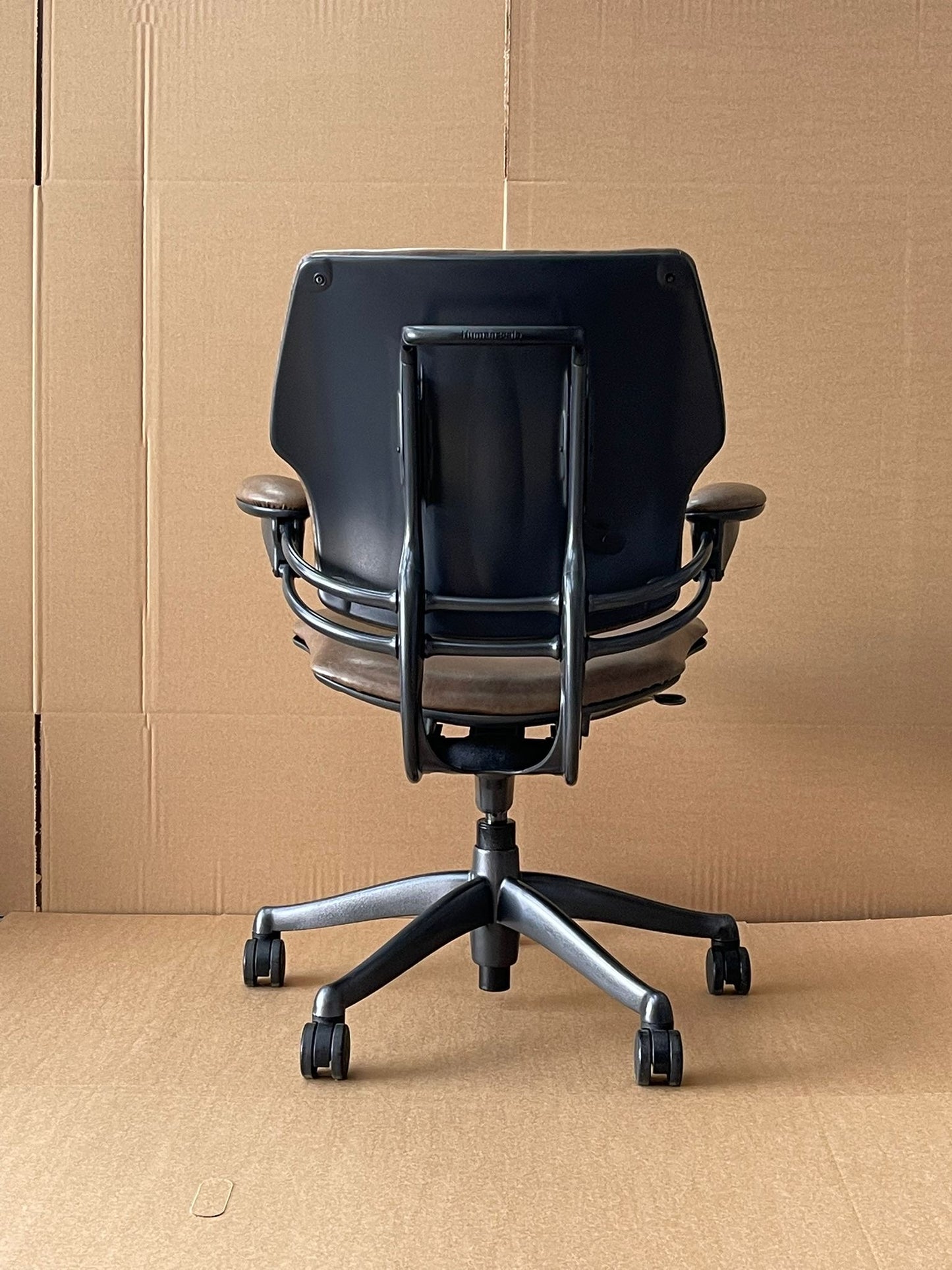 Humanscale Freedom Chair In Brown Patterned Leather - UK Delivery