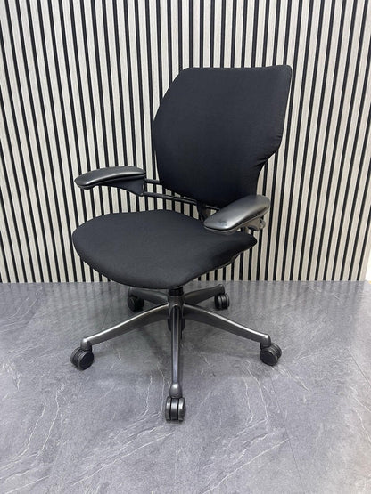 Humanscale Freedom Chair / Black Fabric / Gel Armrests - UK Delivery