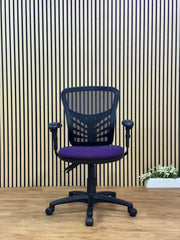 Fully adjustable operator office chairs - Medium back
