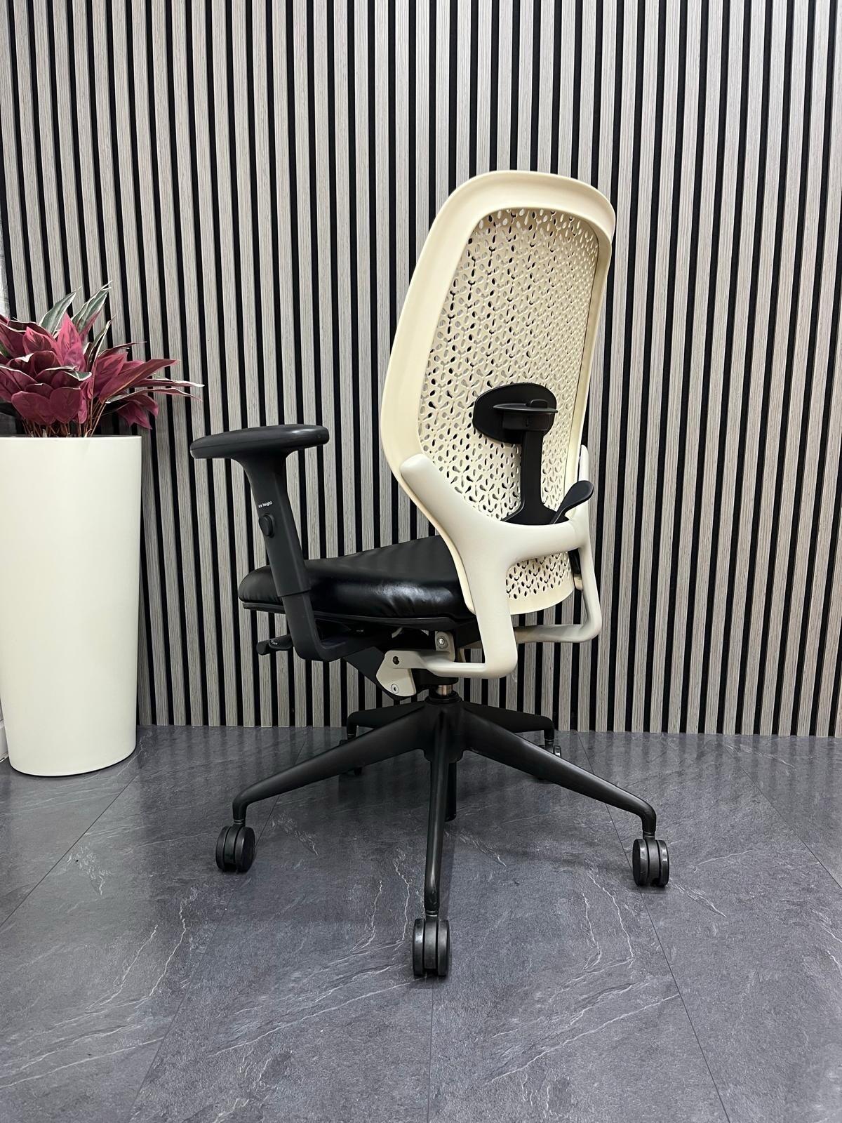 Orangebox Ara – Black Leather Seat– Lumbar Support  –Rrp£759 - UK Delivery