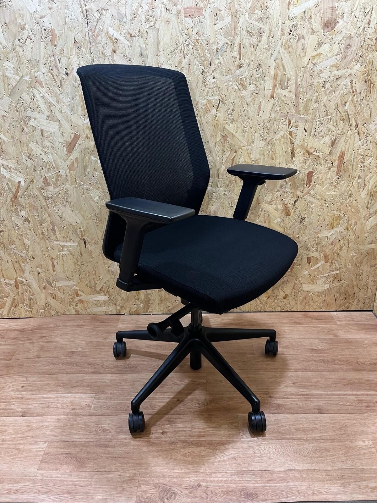 Bestuhl J1 Operator Office Chair,Fully Adjustable, Black Mesh/Fabric-UK DELIVERY