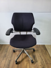 Humanscale Office Chair Refurbished: Freedom Task Chair, Low Back, Black Fabric, Ergonomic Chair