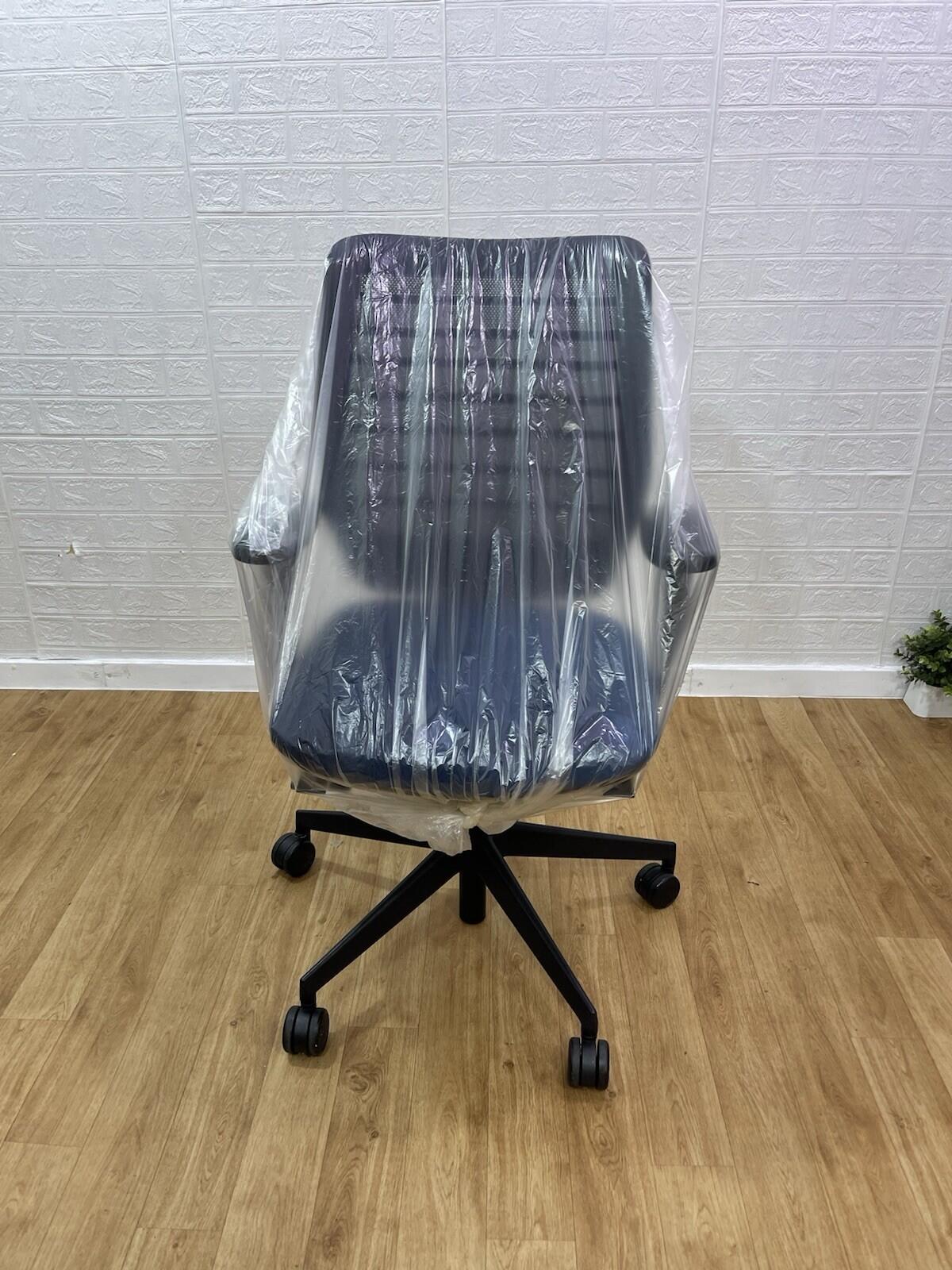 Senator Fuse Adjustable Office Chair / Velvet seat/ 4D Armrest - UK Delivery
