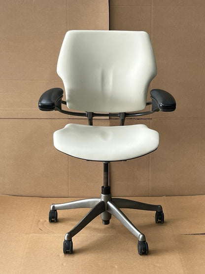 Humanscale Freedom Chair - Cream White Leather - Black  Armrests - UK DELIVERY