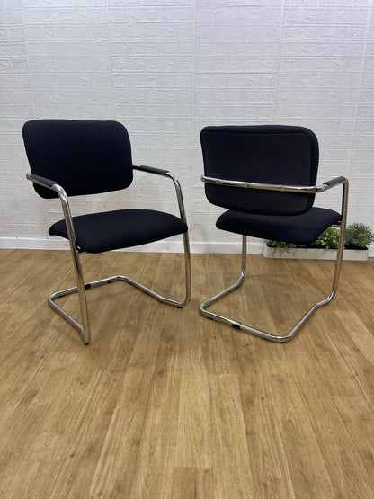 2x Modern Cantilever Chrome Frame Stacking Chairs / Visitor , Reception / UK 🚚