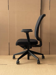 Ahrend 190* Fully adjustable task chair-Great condition -UK delivery