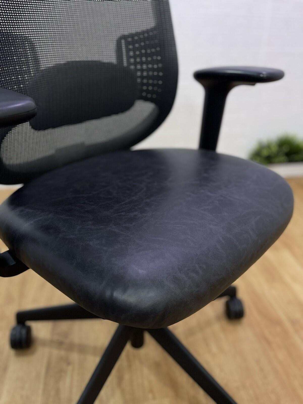 Orangebox Do Hba Office Chair Fully Adjustable Leather Back Lock
