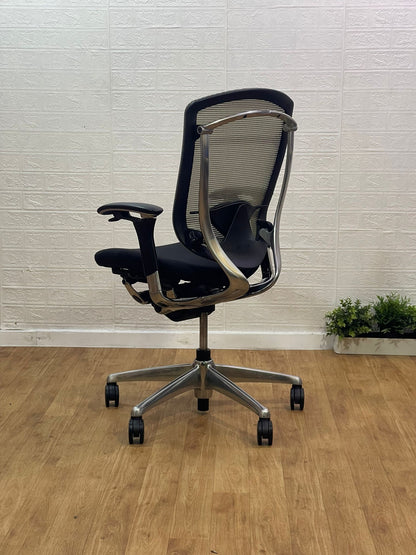 Okamura Contessa II Seconda Office Chair  / Polished Frame / Fully Adjustable-🚚