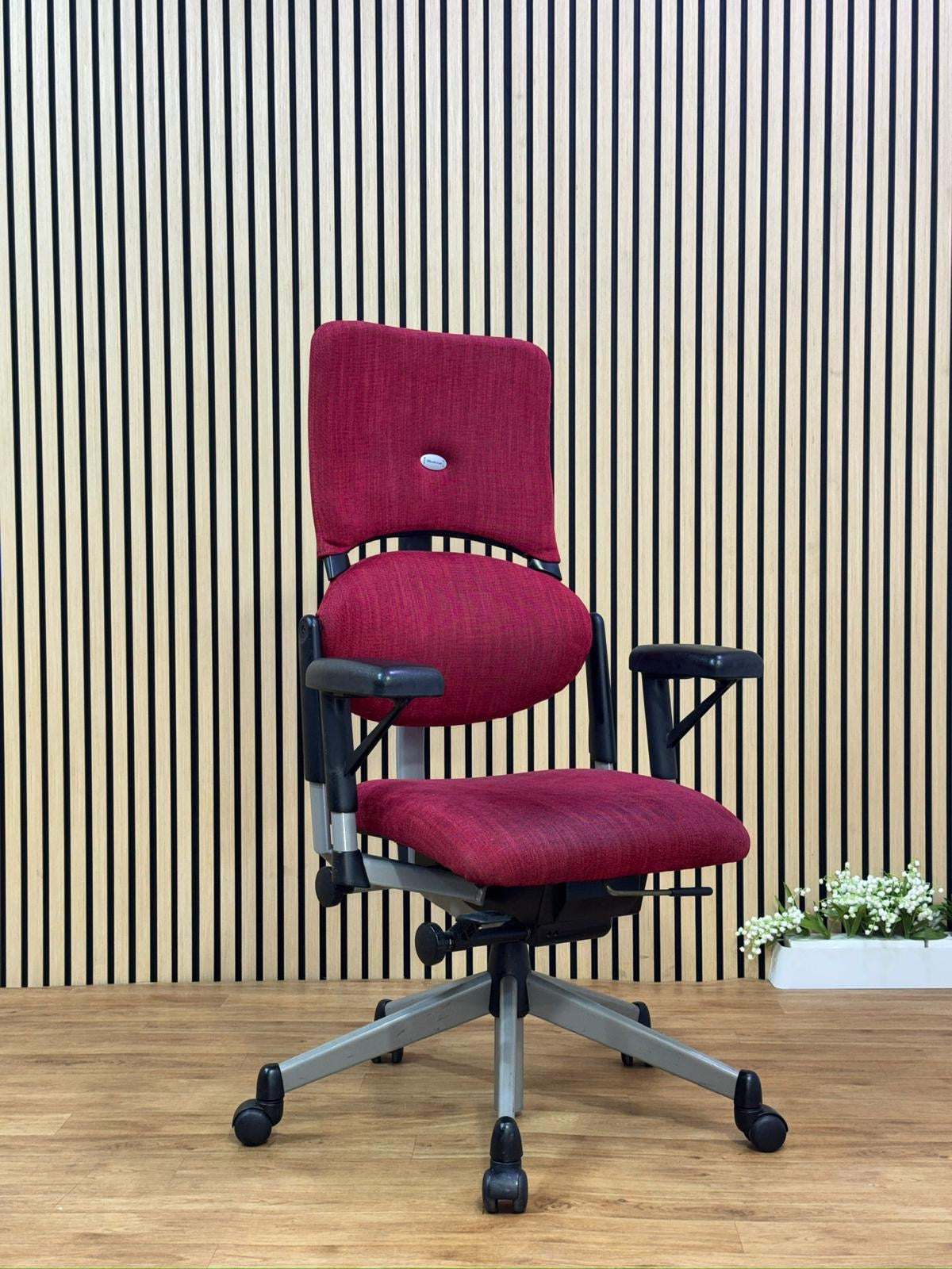 Steelcase Please V1 Task Chair / Red / Fully Adjustable / UK Delivery 🚚