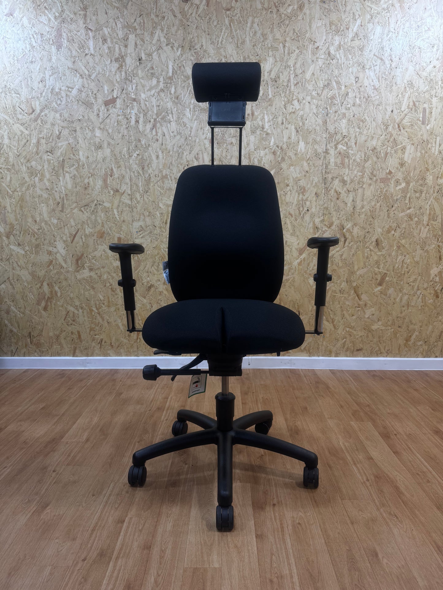 Customised Adapt by Ergochair, Posture Seating Shape with Flex-front adjustable seat depth Ultra Loaded Chair
