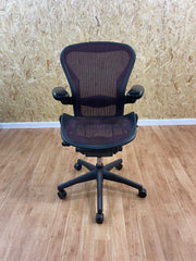 Herman Miller Aeron CLASSIC chairs FULL SPEC / Front Tilt /Extended Height size B