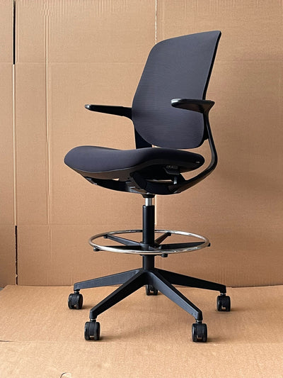 T25 ERGONOMIC CHAIR / Extended Height, Footrest -