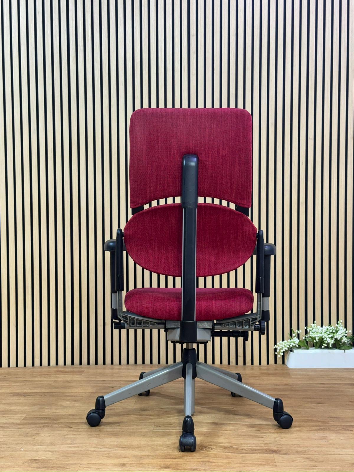Steelcase Please V1 Task Chair / Red / Fully Adjustable / UK Delivery 🚚