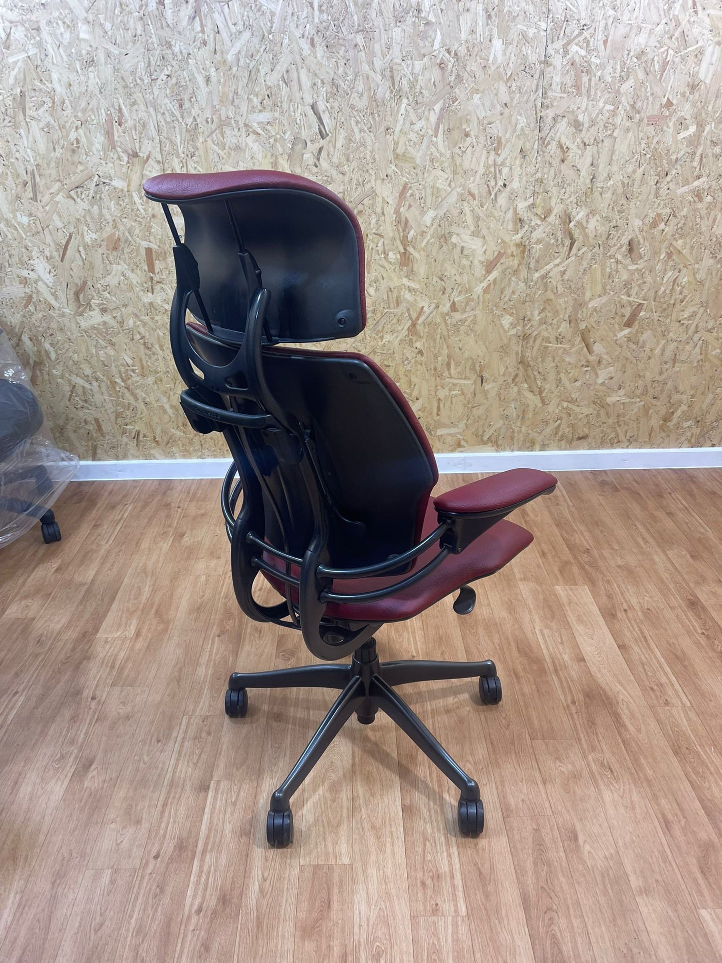 Humanscale Freedom Chair / Headrest / RRP£1386