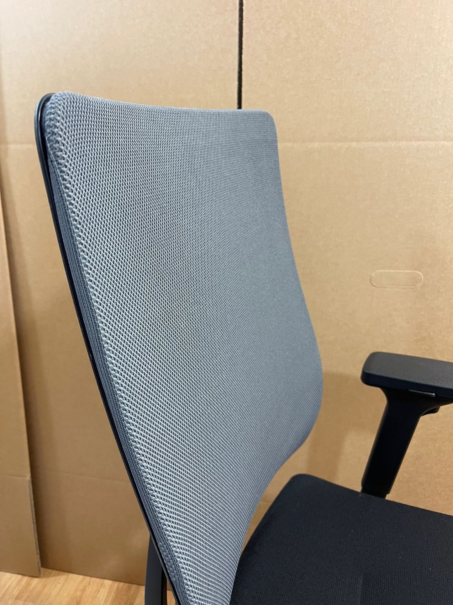 SEDUS BLACK DOT Fully Adjustable Office Chair