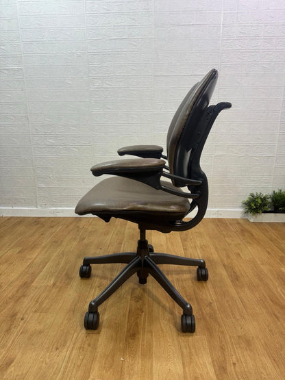 Humanscale Freedom Office Chair In Brown Smokey Finish - UK DELIVERY