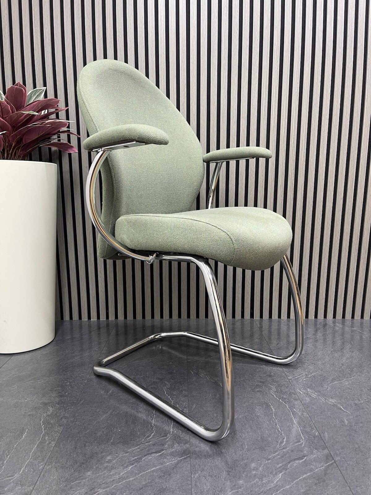 KOMAC Boss Design* Modern Contract Chair with Armrests - UK DELIVERY