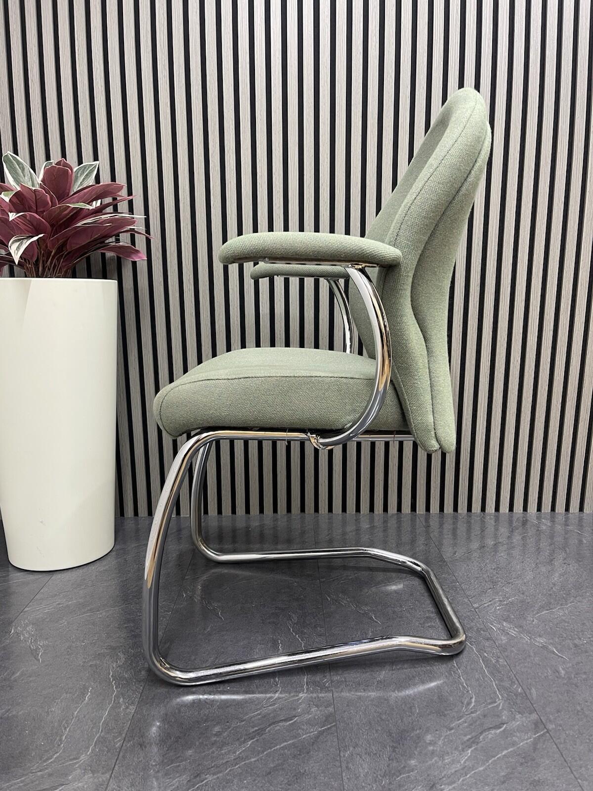 KOMAC Boss Design* Modern Contract Chair with Armrests - UK DELIVERY