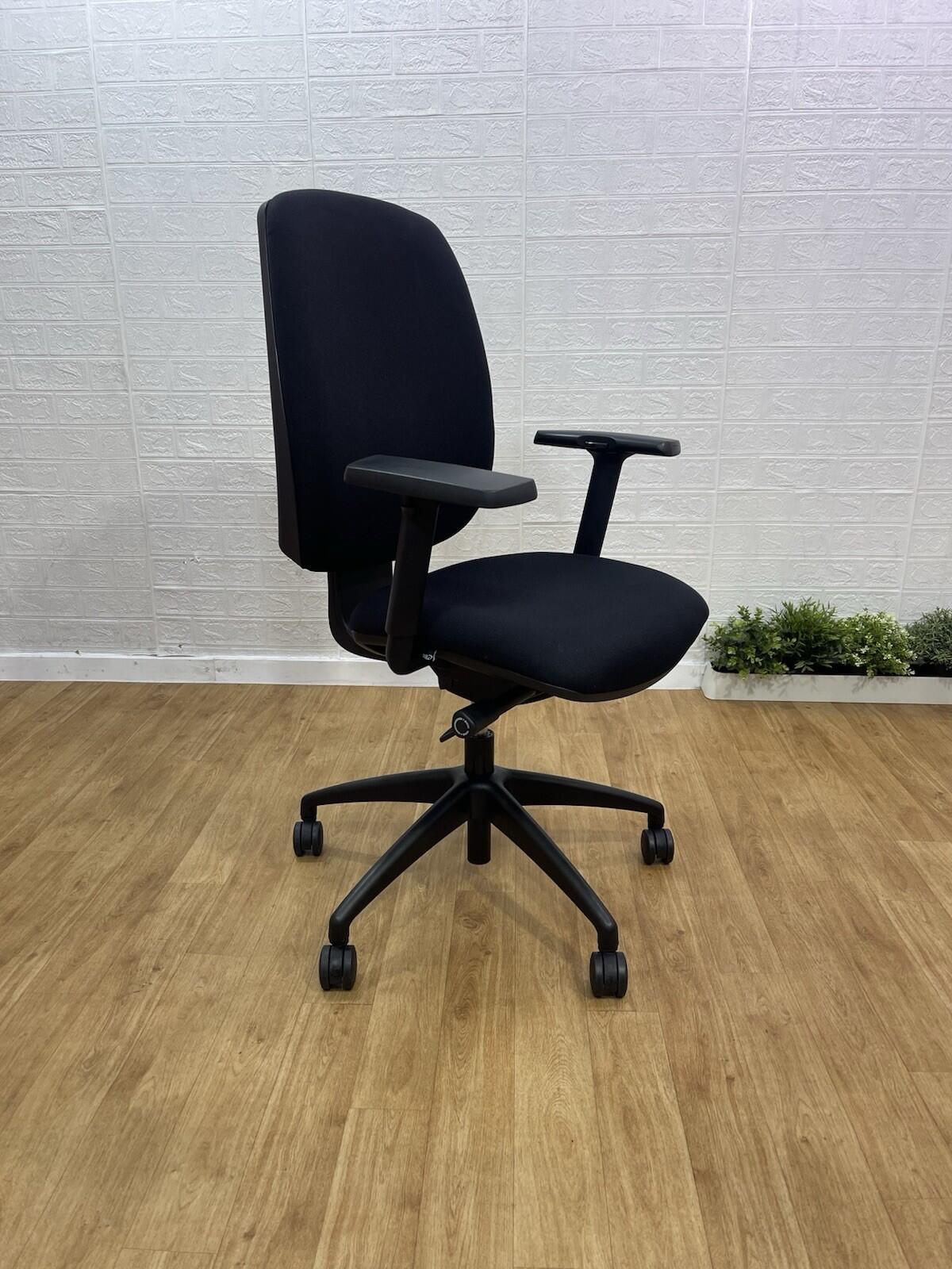 Elite Fully Adjustable Ergonomic Office Task Chair  Black