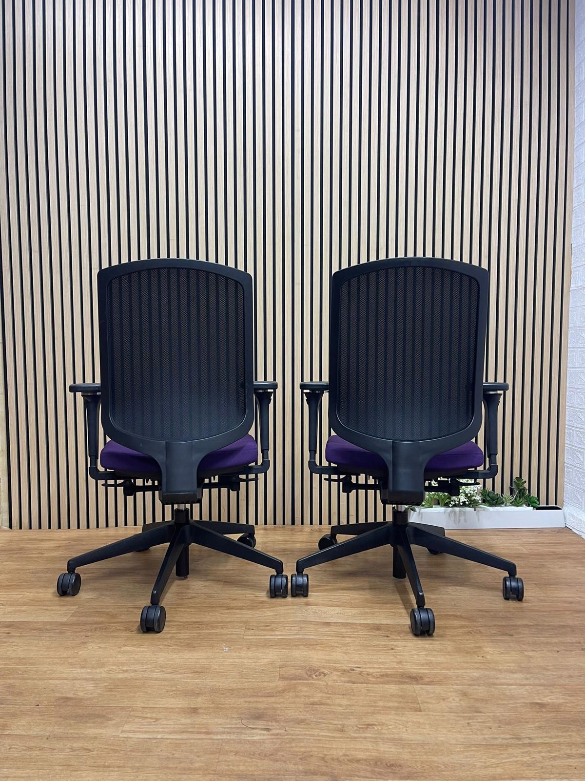 Senator Clipper Office Chair – Mesh Back Task Chair with Adjustable Arms