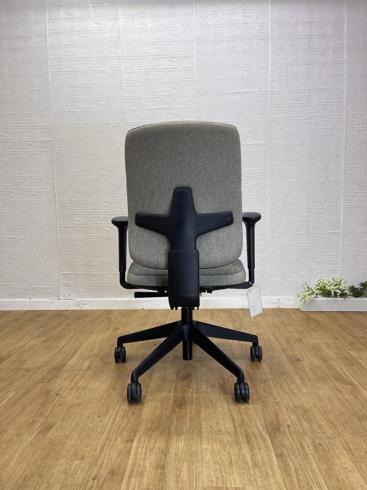 Orangebox Seren Task Chair / Grey / Mint Condition- UK Delivery