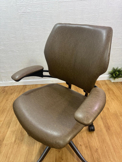 Humanscale Freedom Office Chair In Brown Smokey Finish - UK DELIVERY