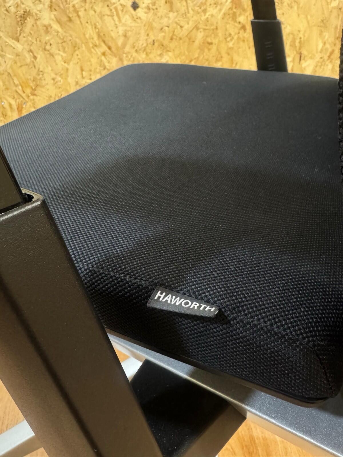 HAWORTH* Very Task Chair - Fully Adjustable- Black/Silver - UK DELIVERY