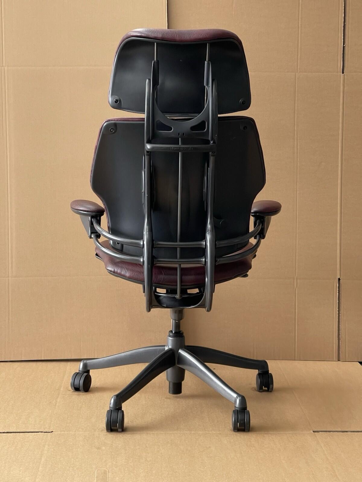 Humanscale Freedom Executive Chair - Headrest - UK Delivery