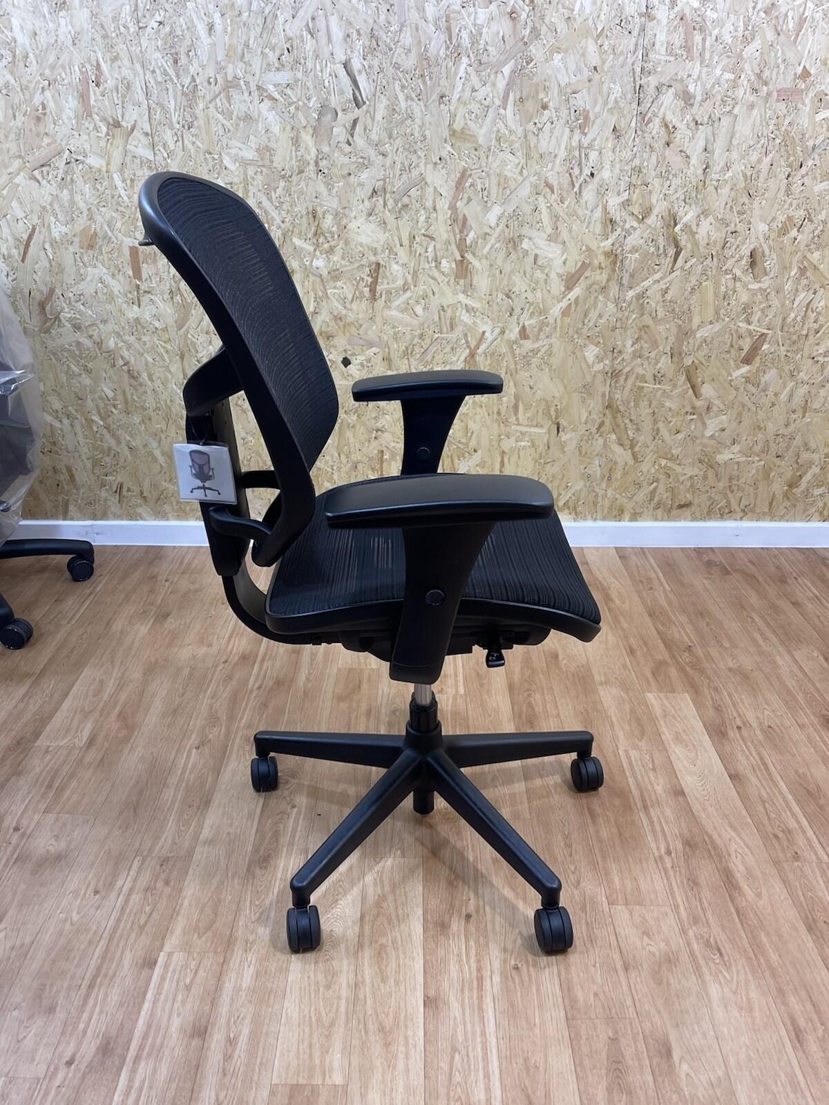 Ergohuman Enjoy* Operator Chair, Adjustable, Black Mesh- 4D Armrests-UK DELIVERY