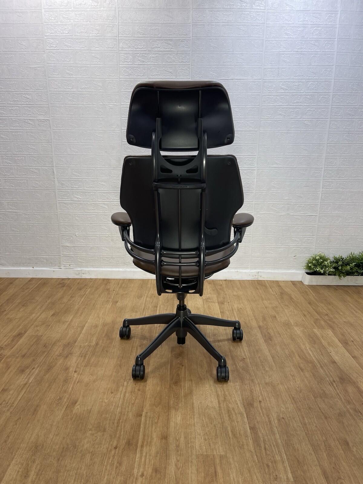 Humanscale Freedom Executive Office Chair With Headrest / UK Delivery (Rrp£1100)