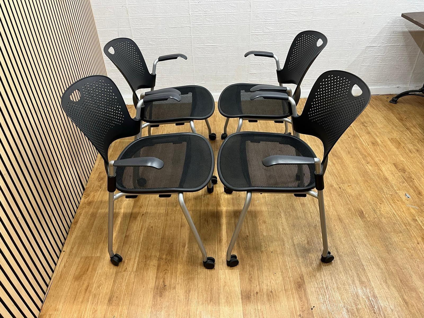 4 X Herman Miller Caper Stackable Chairs With Wheels And Armrests - UK Delivery