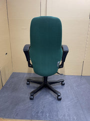 Kinnarps 6000 Freefloat Fully Adjustable Ergonomic Chair - UK Delivery