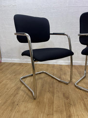 2x Modern Cantilever Chrome Frame Stacking Chairs / Visitor , Reception / UK 🚚