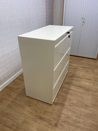 Bisley White 3 Draw Lateral Filling Cabinet With Keys / (All Metal) Can Deliver