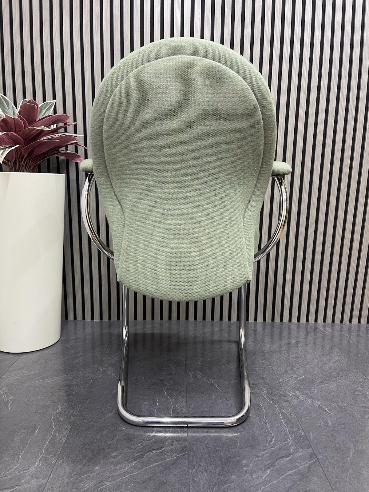 KOMAC Boss Design* Modern Contract Chair with Armrests - UK DELIVERY