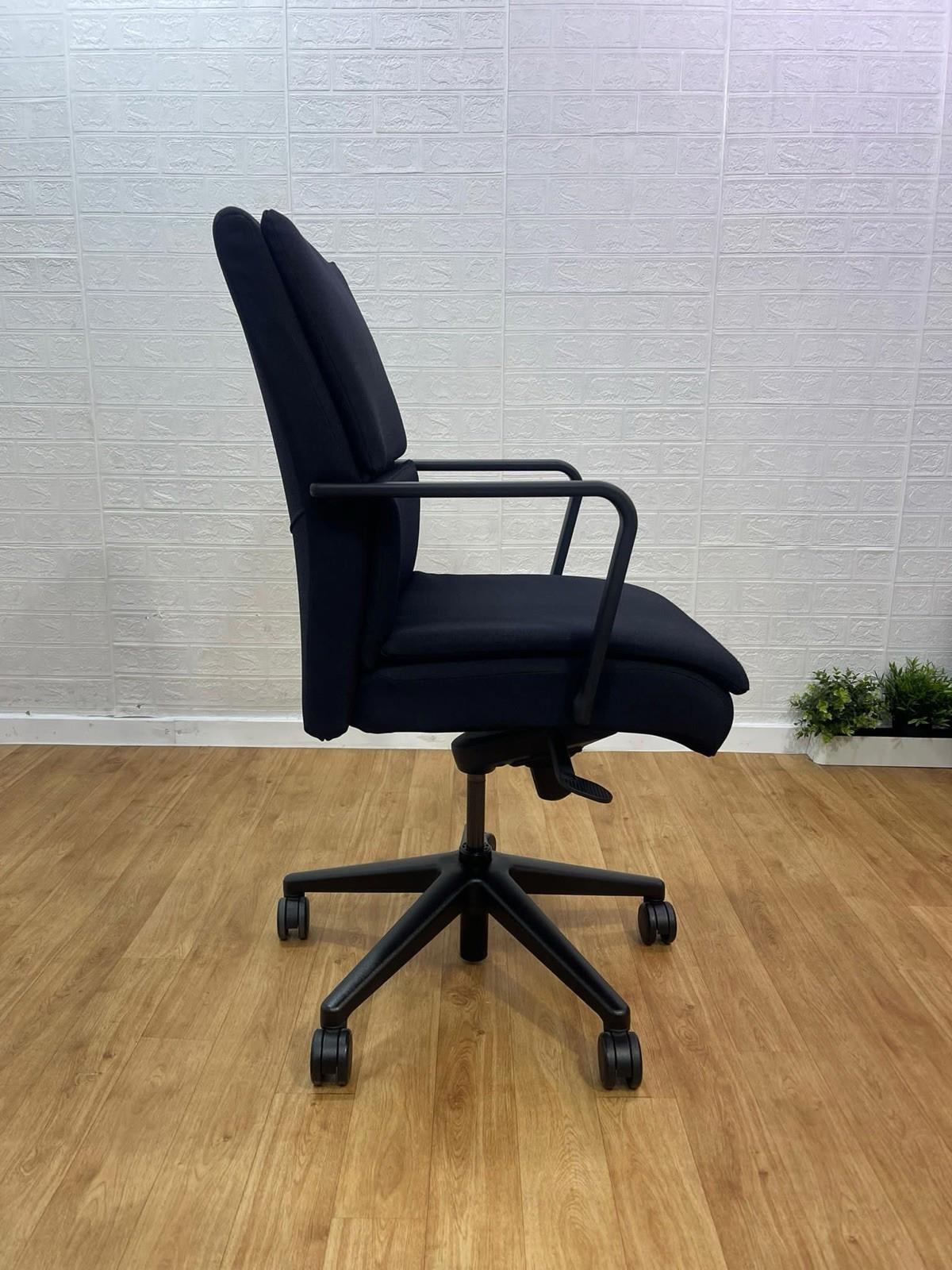 Keilhauer* Executive Padded Office Chair / Black / Excellent Con -UK Delivery