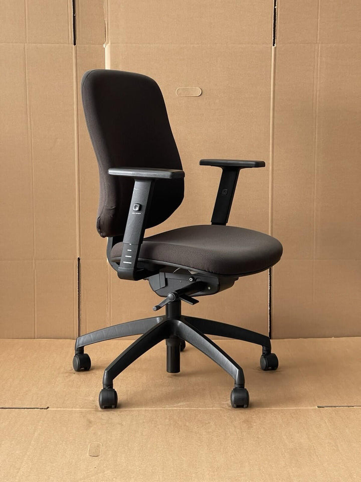 Connection Fully Adjustable Task Office Chair - Great Condition - UK Delivery