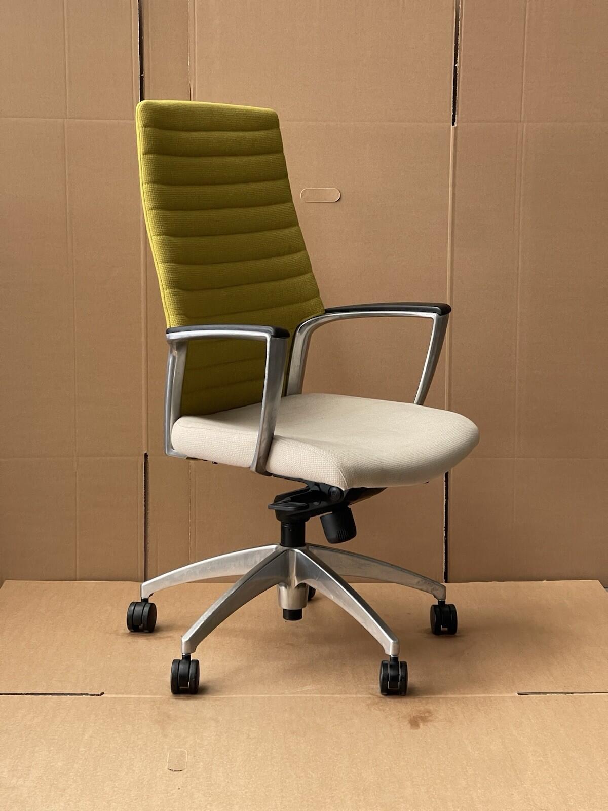 Global Accord  Adjustable Office Chair-Lime/cream White - (RRP$1334) UK Delivery