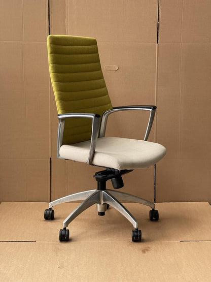 Global Accord  Adjustable Office Chair-Lime/cream White - (RRP$1334) UK Delivery