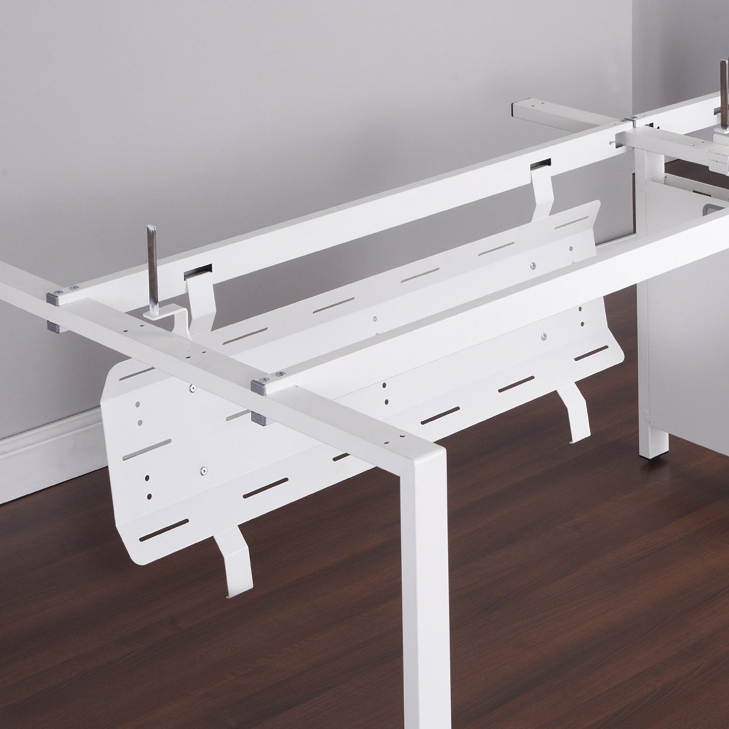 Double cable tray for Adapt and Fuze desks