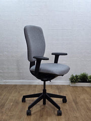 Refurbished Senator Dash Task Chair 3D Arms Light Grey UK Delivery