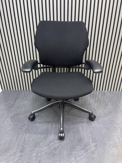 Humanscale Freedom Chair / Black Fabric / Gel Armrests - UK Delivery