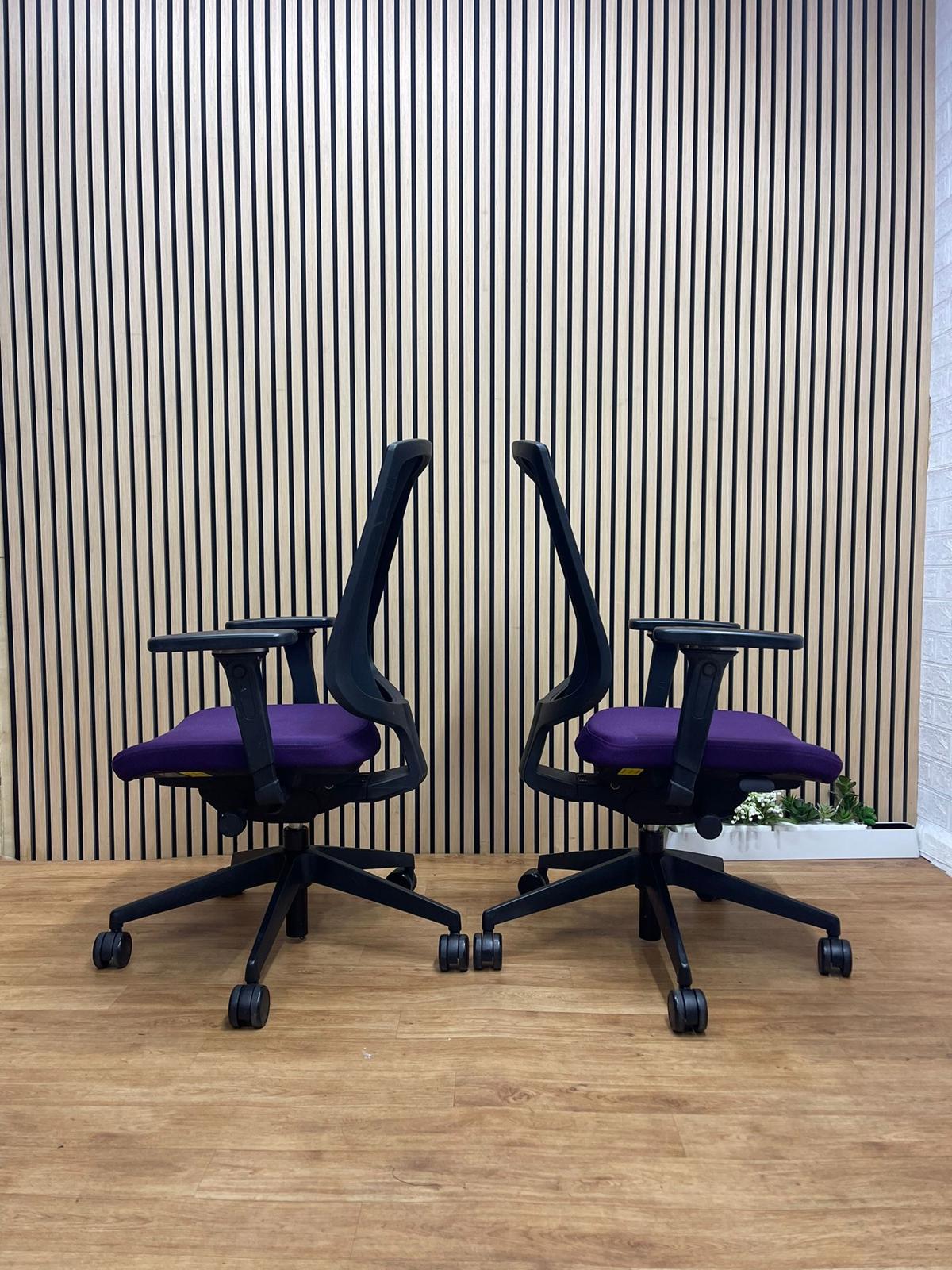 Senator Clipper Office Chair – Mesh Back Task Chair with Adjustable Arms